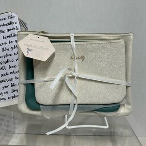 LC ~ Lauren Conrad ~ 3 COSMETIC BAG ~ NEW